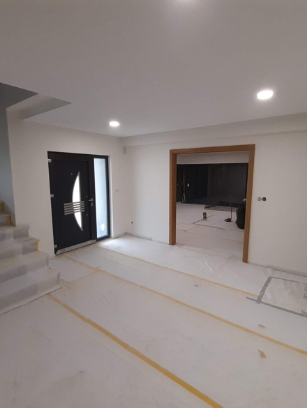 WhatsApp Image 2025-03-05 at 10.16.10 (3)